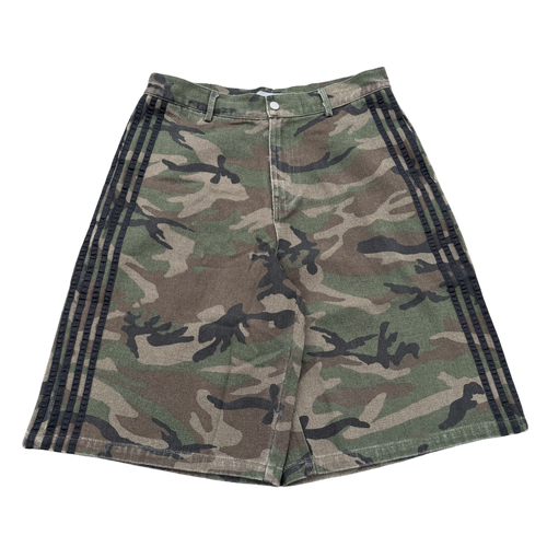 CAMO SHORTS